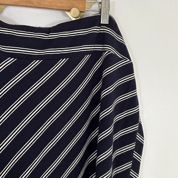 Talbots Skirt Size 2xp 2x Petite Navy Blue White Stripe Pull On Comfort Nautical - Picture 3 of 8